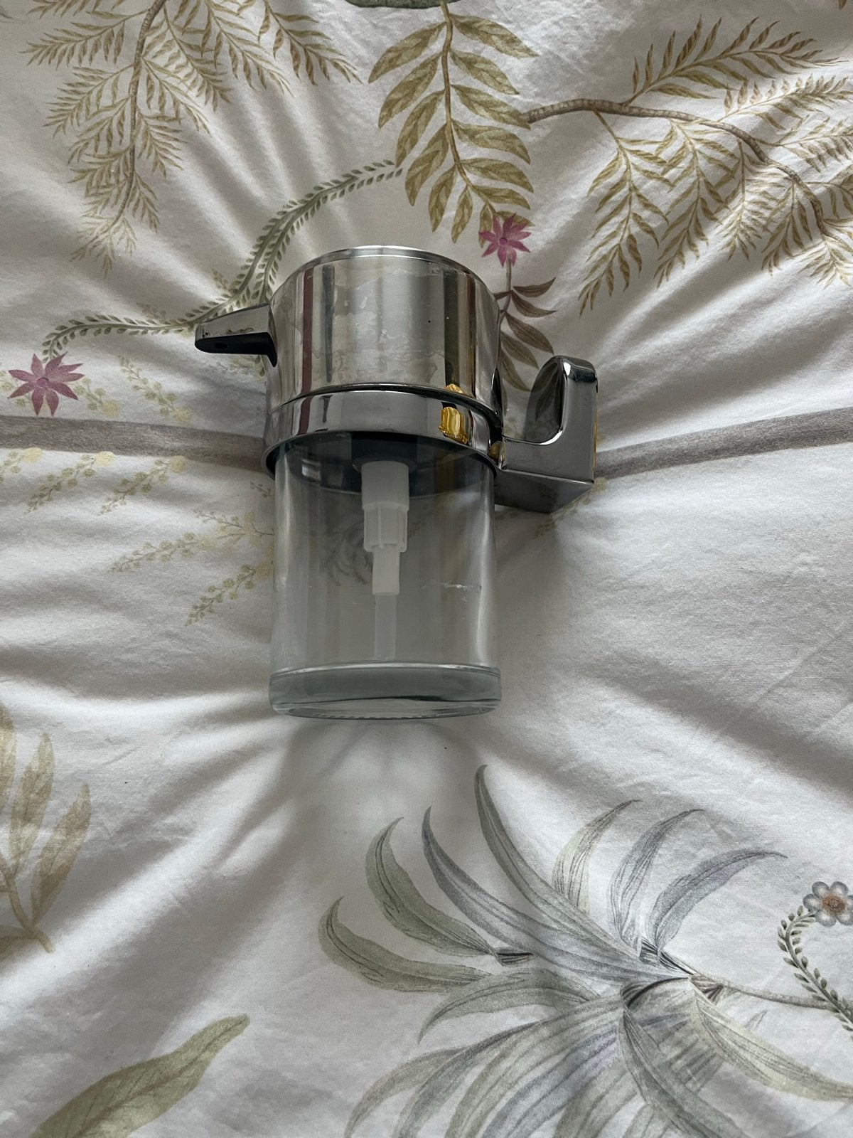 Badkamer accessoires: plankje, lamp, douchekop, zeeppomp, Ophalen, Gebruikt, Rvs, Douche