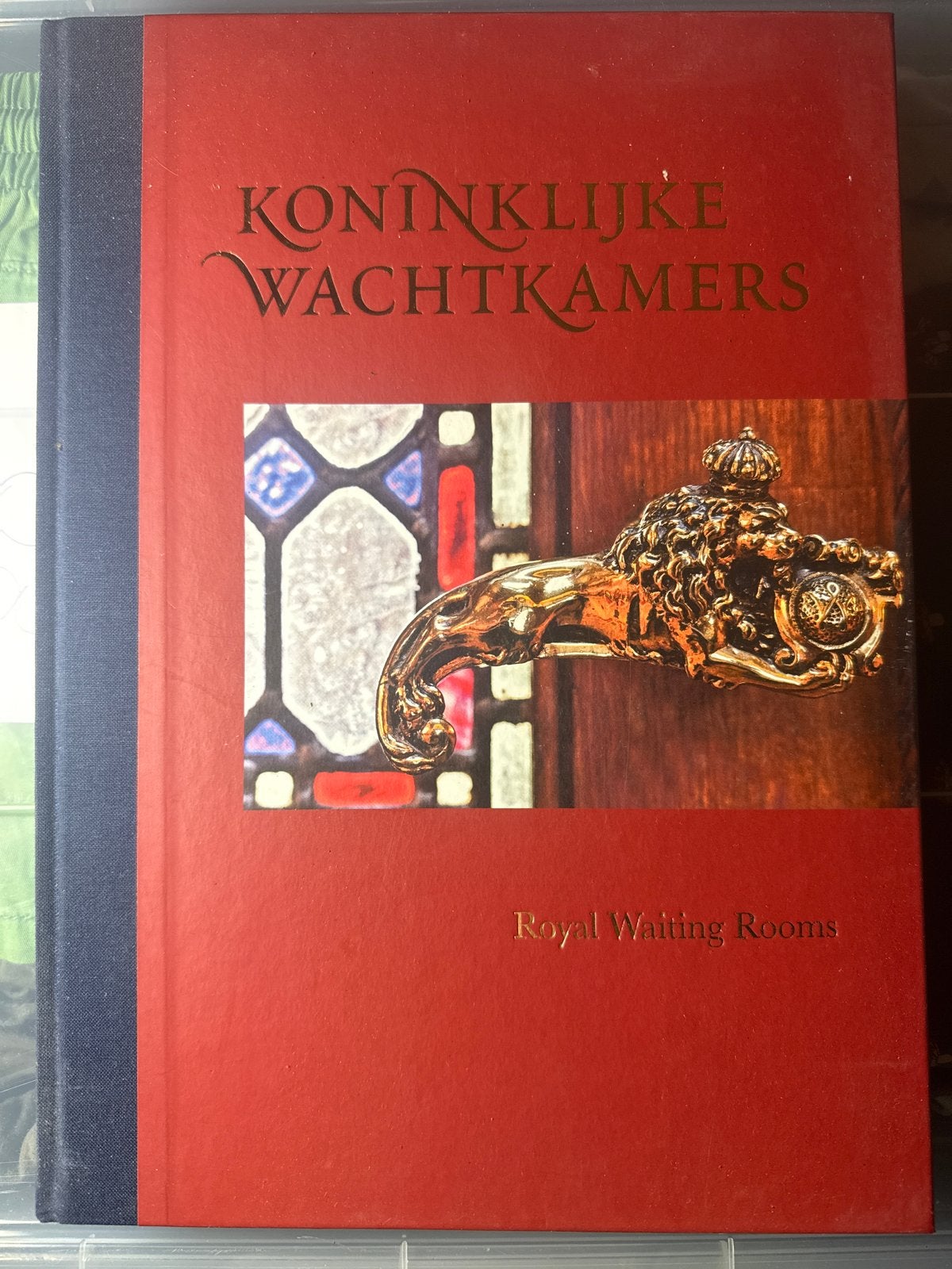Koninklijke Wachtkamers - Royal Waiting Rooms, Ophalen of Verzenden, Zo goed als nieuw, Europa overig