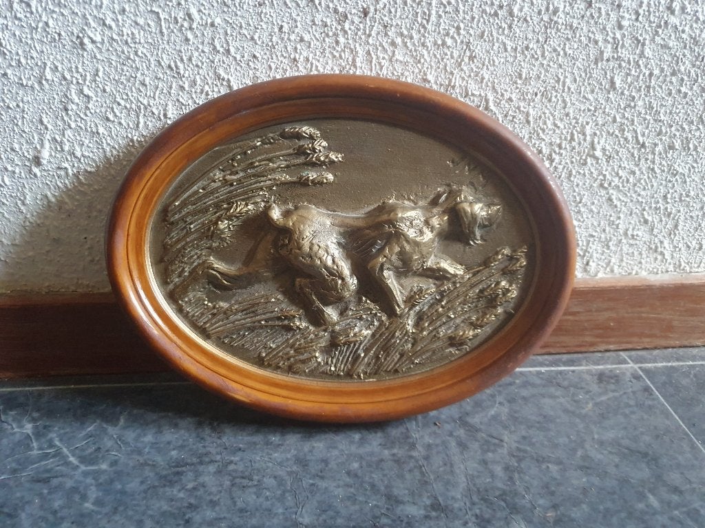 Bronzen Plaquette met Hond – Gesigneerd Monogram JNM, Antiek en Kunst, Ophalen of Verzenden, Brons