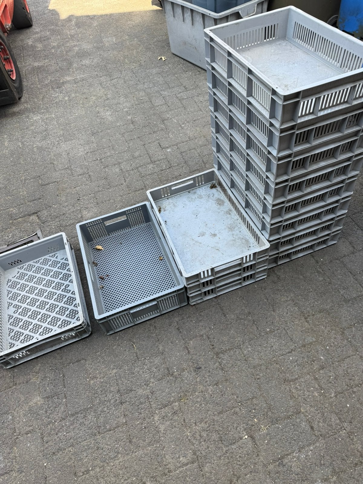 13 grijze kratten 60-40  in 4 hoogte maten, Ophalen, 40 tot 60 cm, 50 tot 75 cm, Minder dan 35 cm
