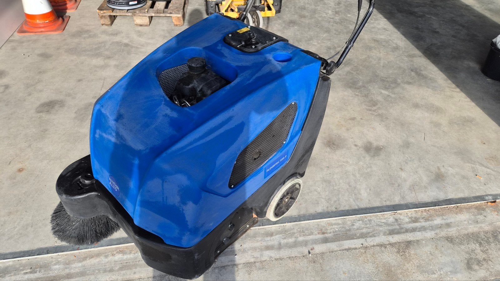 Nilfisk Alto Floortec 560 P Veegmachine, Ophalen, Gebruikt, Overige typen
