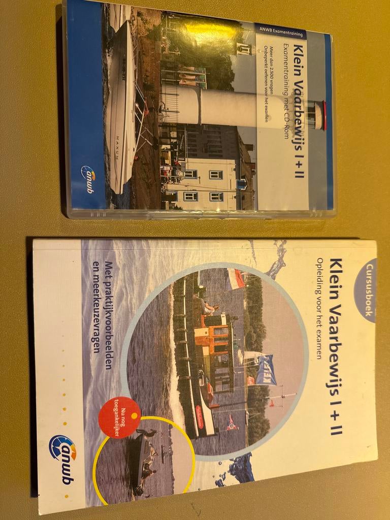 Klein Vaarbewijs I + II theorieboek met CD, Ophalen of Verzenden, Zo goed als nieuw, Overige onderwerpen