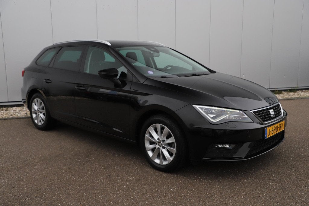 SEAT León