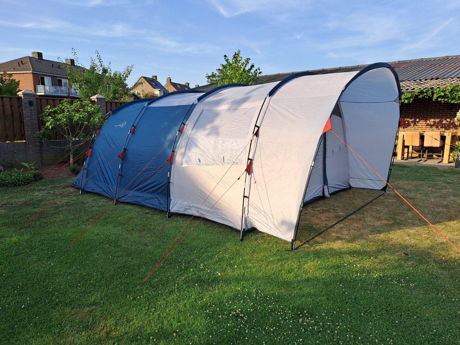 Easy Camp Palmdale 600 tunneltent - Ruime gezinstent, Ophalen, Nieuw, Tot en met 6