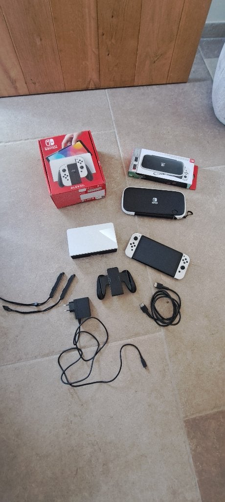 Nintendo switch oled, Ophalen of Verzenden, Nieuw, Met 2 controllers, Switch OLED