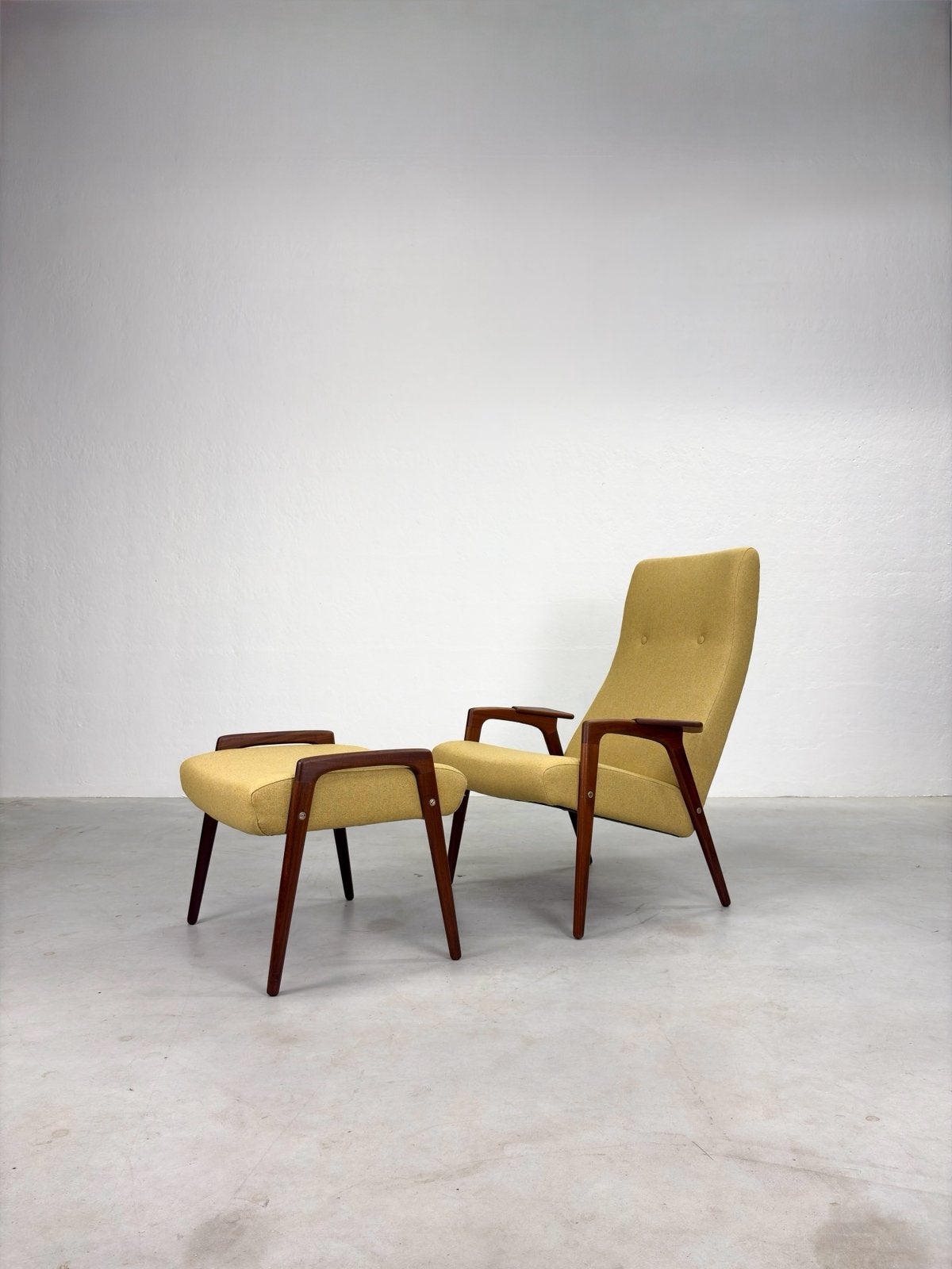 Pastoe 'Ruster' Mid-century Fauteuil van Yngve Ekström, Ophalen, 75 tot 100 cm, Zo goed als nieuw, Mid-century, Scandinavisch Design