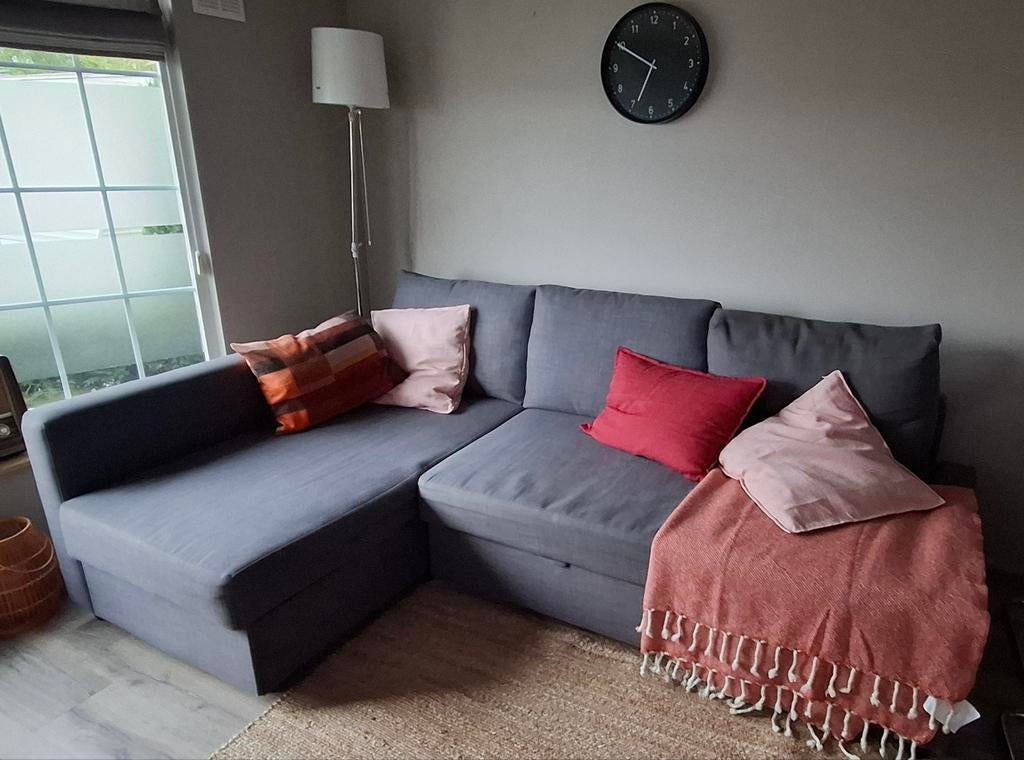 IKEA FRIHETEN hoekslaapbank met opberger, Huis en Inrichting, Ophalen, Gebruikt, Driepersoons, 200 tot 250 cm