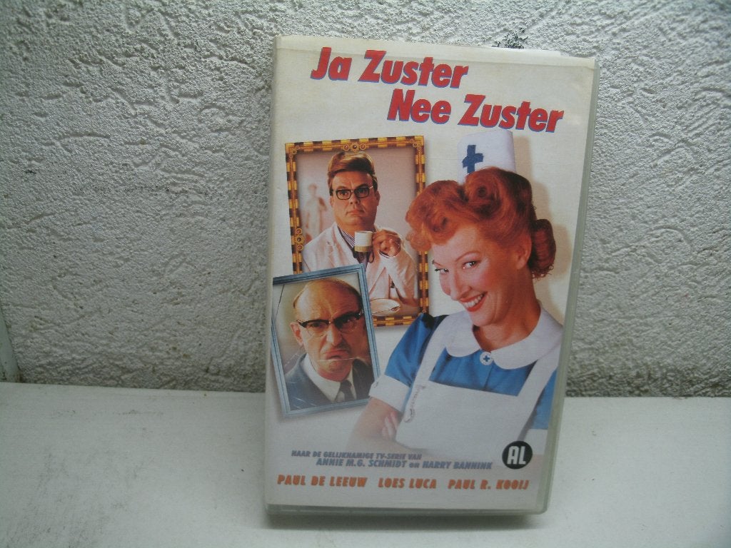 vhs 108a ja zuster nee zuster, Cd's en Dvd's, Alle leeftijden, Ophalen of Verzenden, Gebruikt