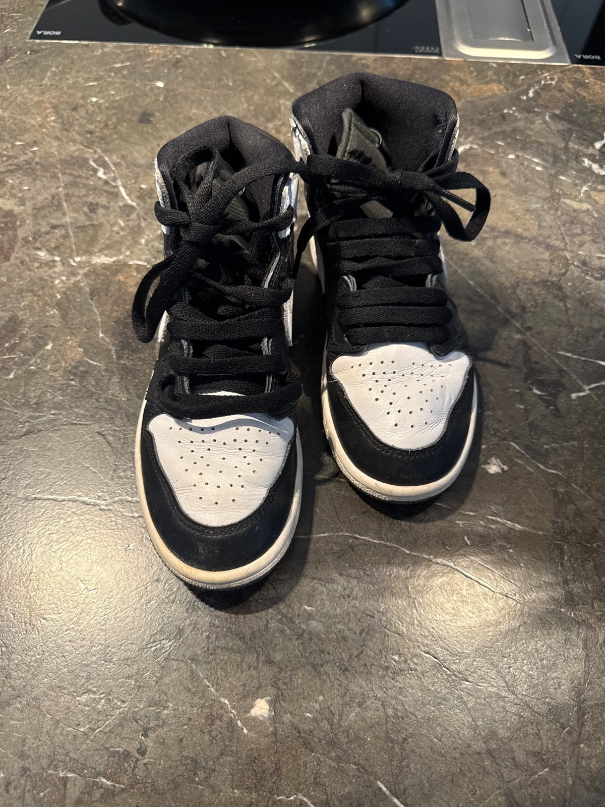 Nike Jordan sneakers zwart/wit, maat 33.5, Ophalen of Verzenden, Gebruikt, Jongen of Meisje, Sportschoenen