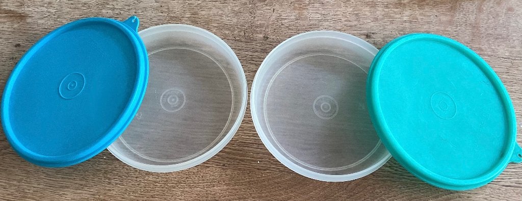 2x Tupperware doos dozen bakken bewaardoos, Bewaardoos, Blauw, Met deksel, Ophalen of Verzenden