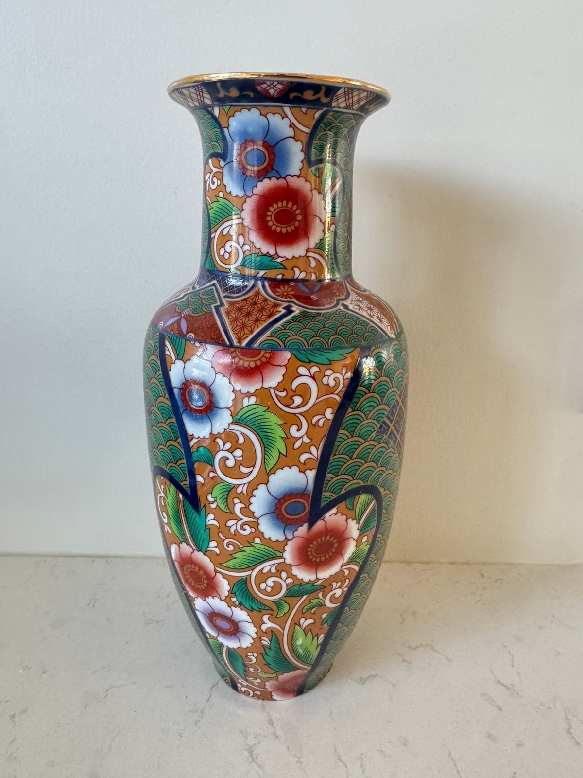 Prachtige Vintage Saji Japan Vaas - Imari Stijl -Handmalerei, Antiek en Kunst, Antiek | Vazen, Ophalen of Verzenden