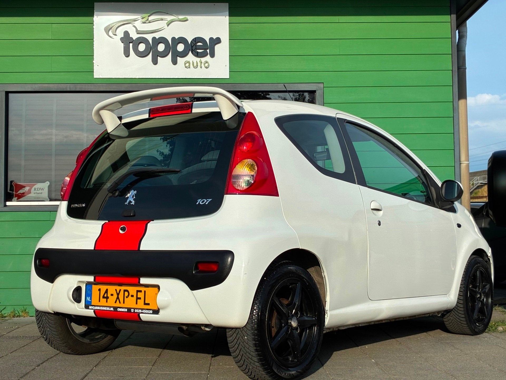 Peugeot 107 1.0-12V XS|Navigatie|Carplay|Airco|Elektr.ramen|, Voorwielaandrijving, Gebruikt, 765 kg, 4 stoelen