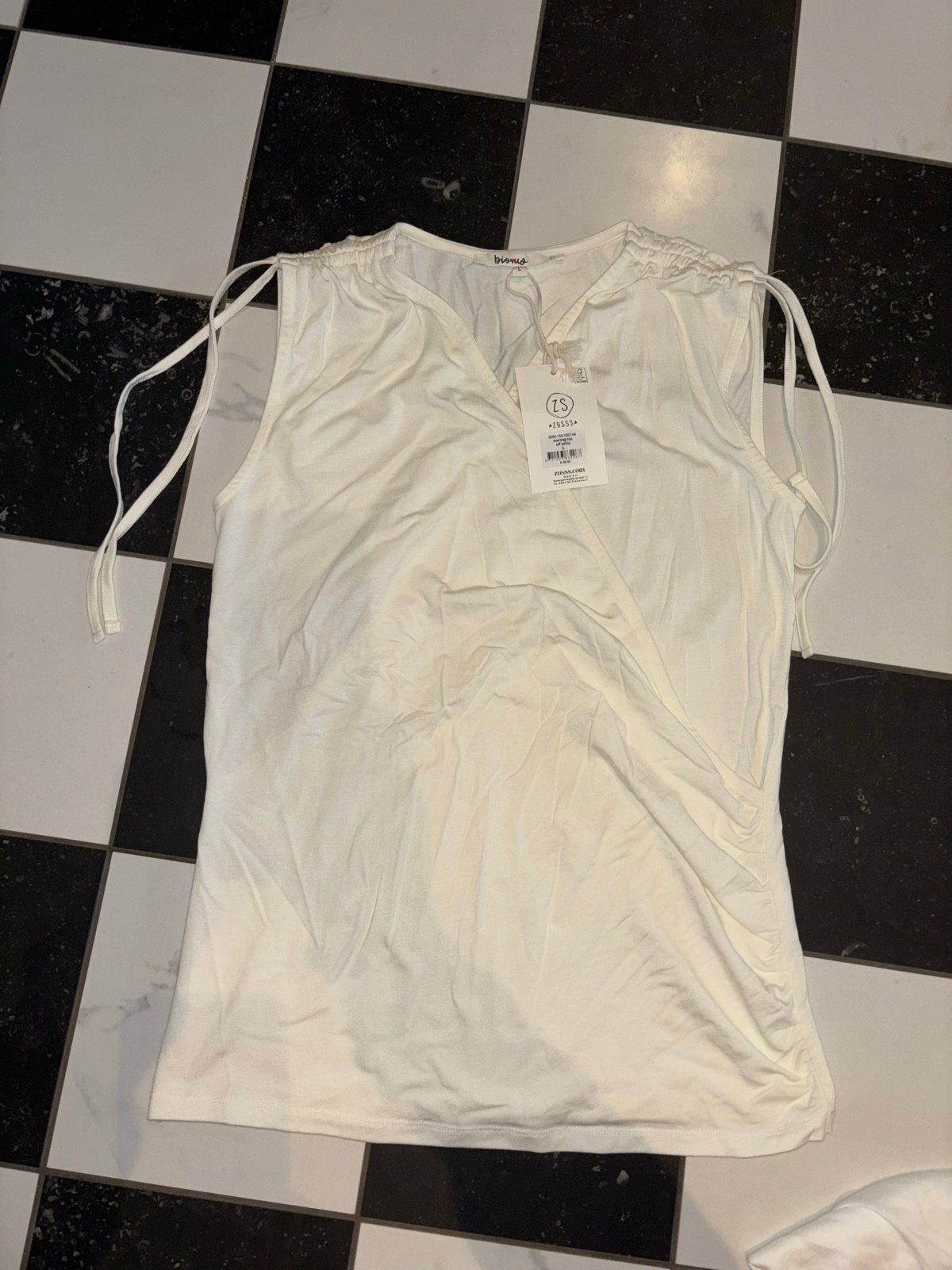 Nieuw Zusss top L, Maat 38/40 (M), Wit, Nieuw, Ophalen of Verzenden