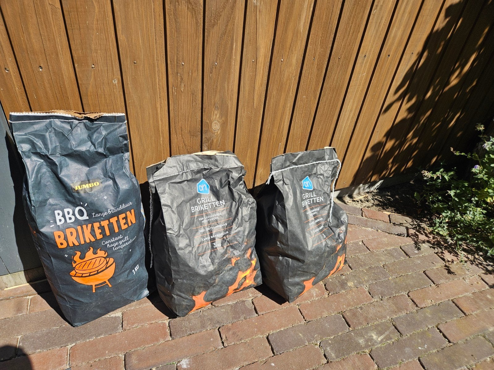 BBQ Briketten - 9kg (Jumbo en Grill Briketten), Ophalen