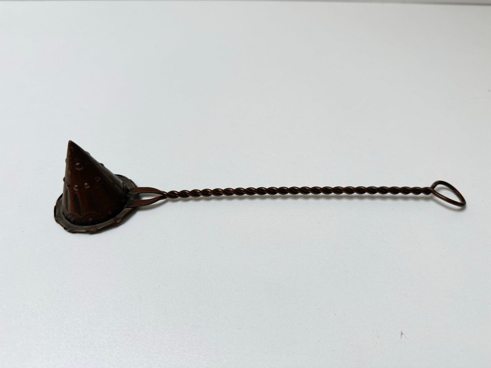 Amsterdamse School Koperen Kaarsendover - 26cm, Antiek en Kunst, Antiek | Koper en Brons, Ophalen of Verzenden, Koper
