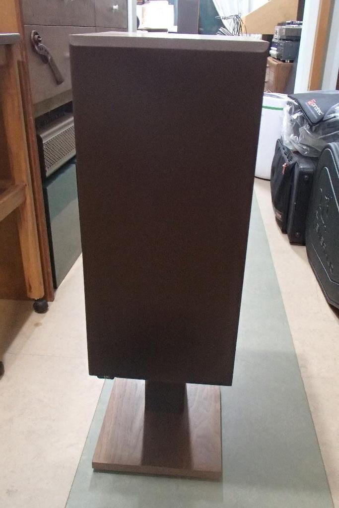 B&W Speakers set DM1400 op vaste stand, Audio, Tv en Foto, Luidsprekers, Ophalen, Gebruikt, 60 tot 120 watt, Bowers & Wilkins (B&W)