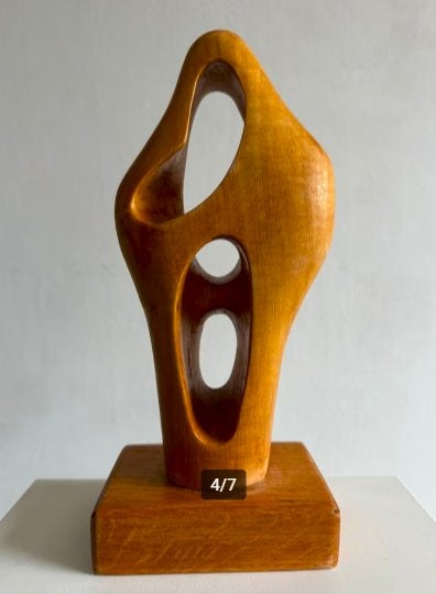 Houten beeld., Antiek en Kunst, Ophalen of Verzenden, 20 - 50 cm, Beeld, Bruin