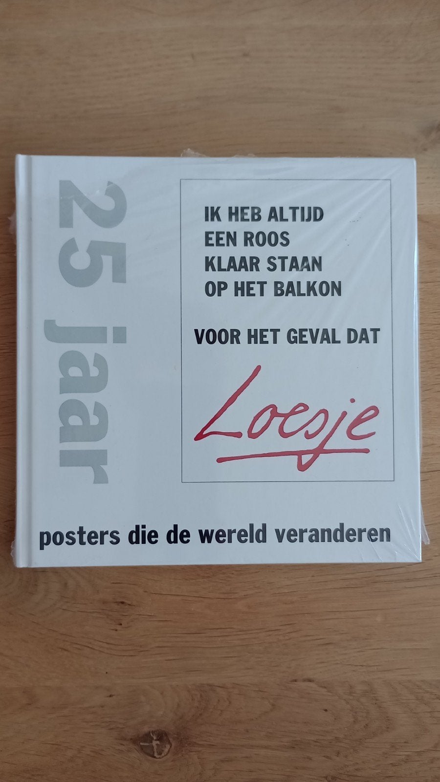 Loesje - 25 jaar - Posters die de wereld veranderen - Nieuw, Ophalen, Nieuw, Loesje, Overige typen