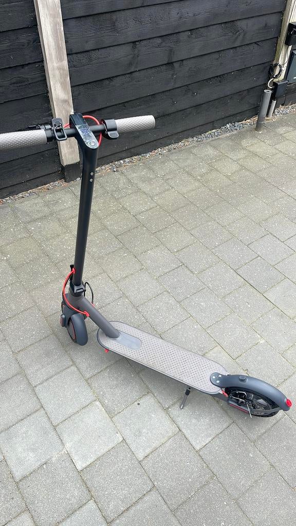Elektrische step, Ophalen of Verzenden, Zo goed als nieuw, Elektrische step (E-scooter)