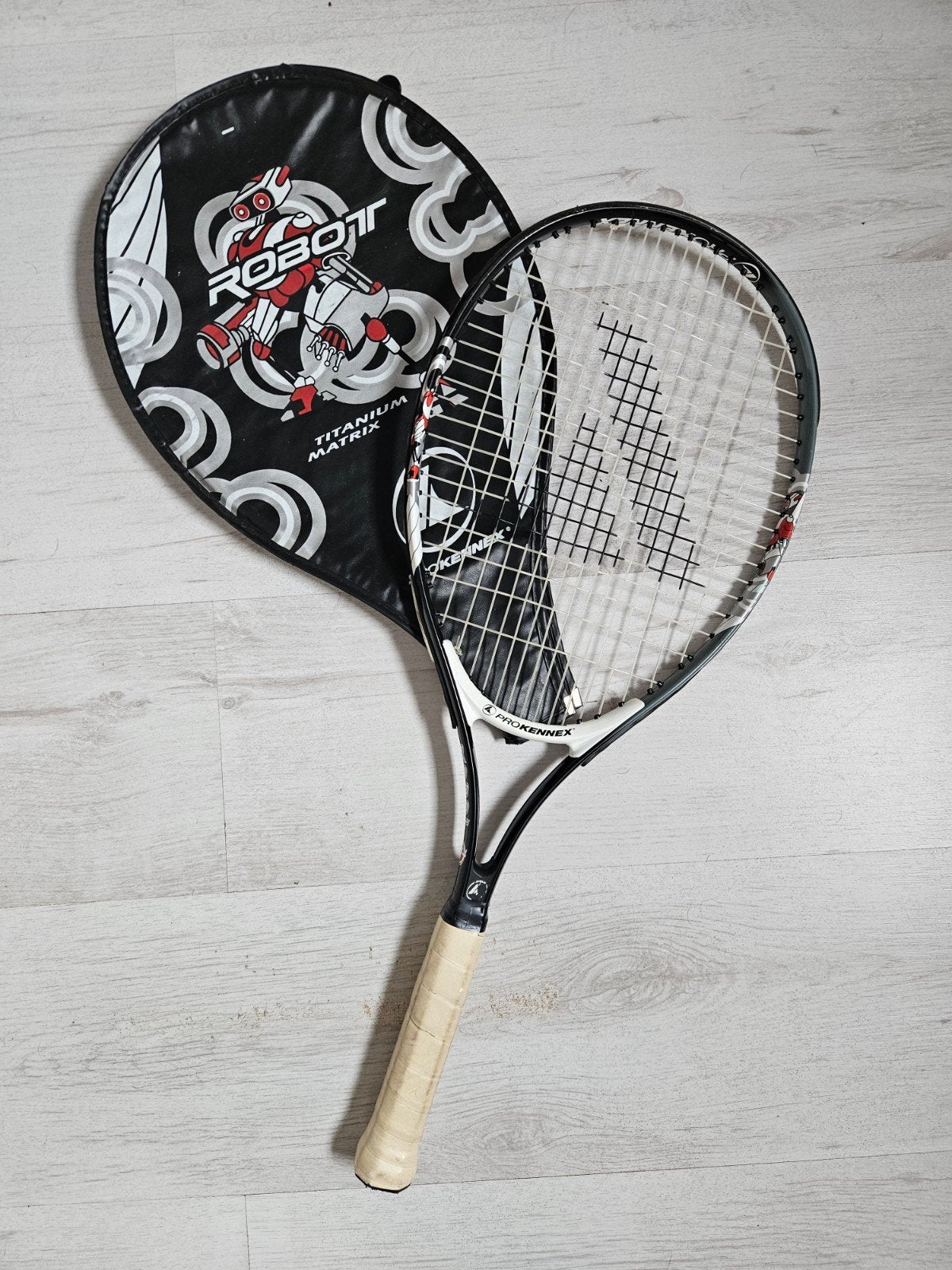 Pro Kennex Robot Titanium Matrix Tennisracket, Ophalen of Verzenden, Gebruikt, Racket, Overige merken