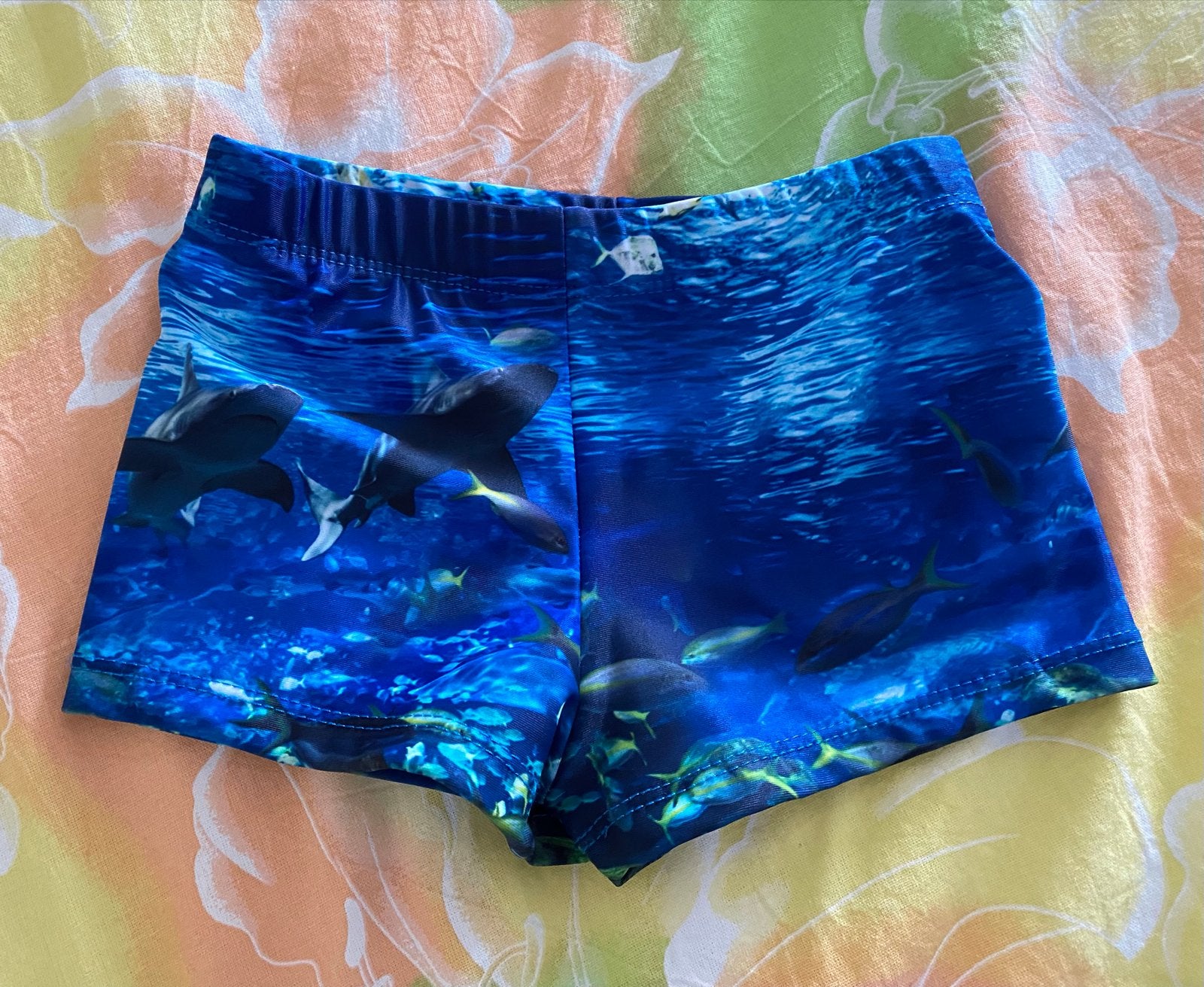 Kiki & Koko Zwembroekje Haaienprint Maat 98/104 nieuw, Ophalen of Verzenden, Zo goed als nieuw, Sport- of Zwemkleding