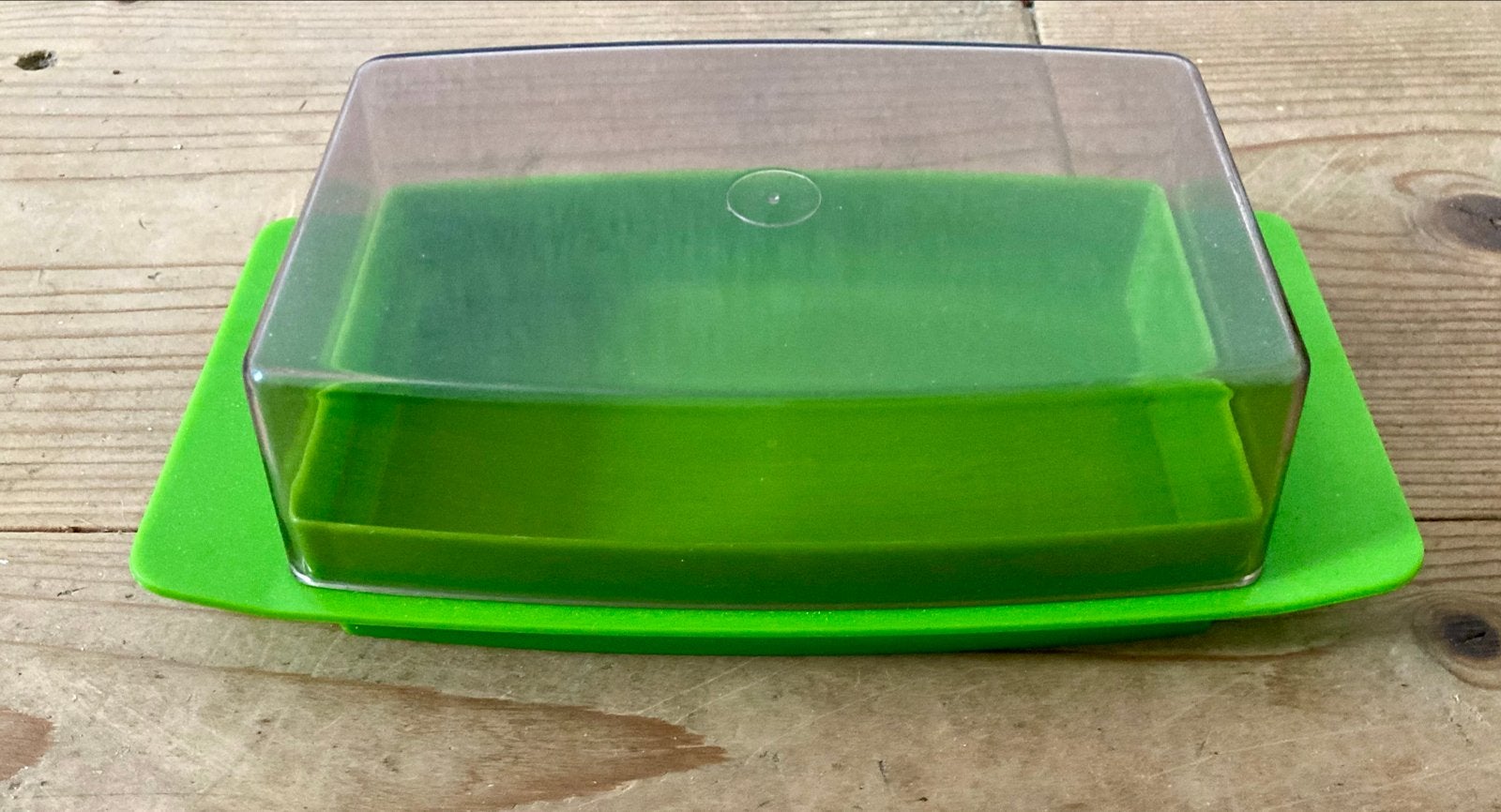 Vintage groene botervloot met deksel, DBP Plastics Antwerpen, Kunststof, Ophalen of Verzenden, Overige merken, Groen