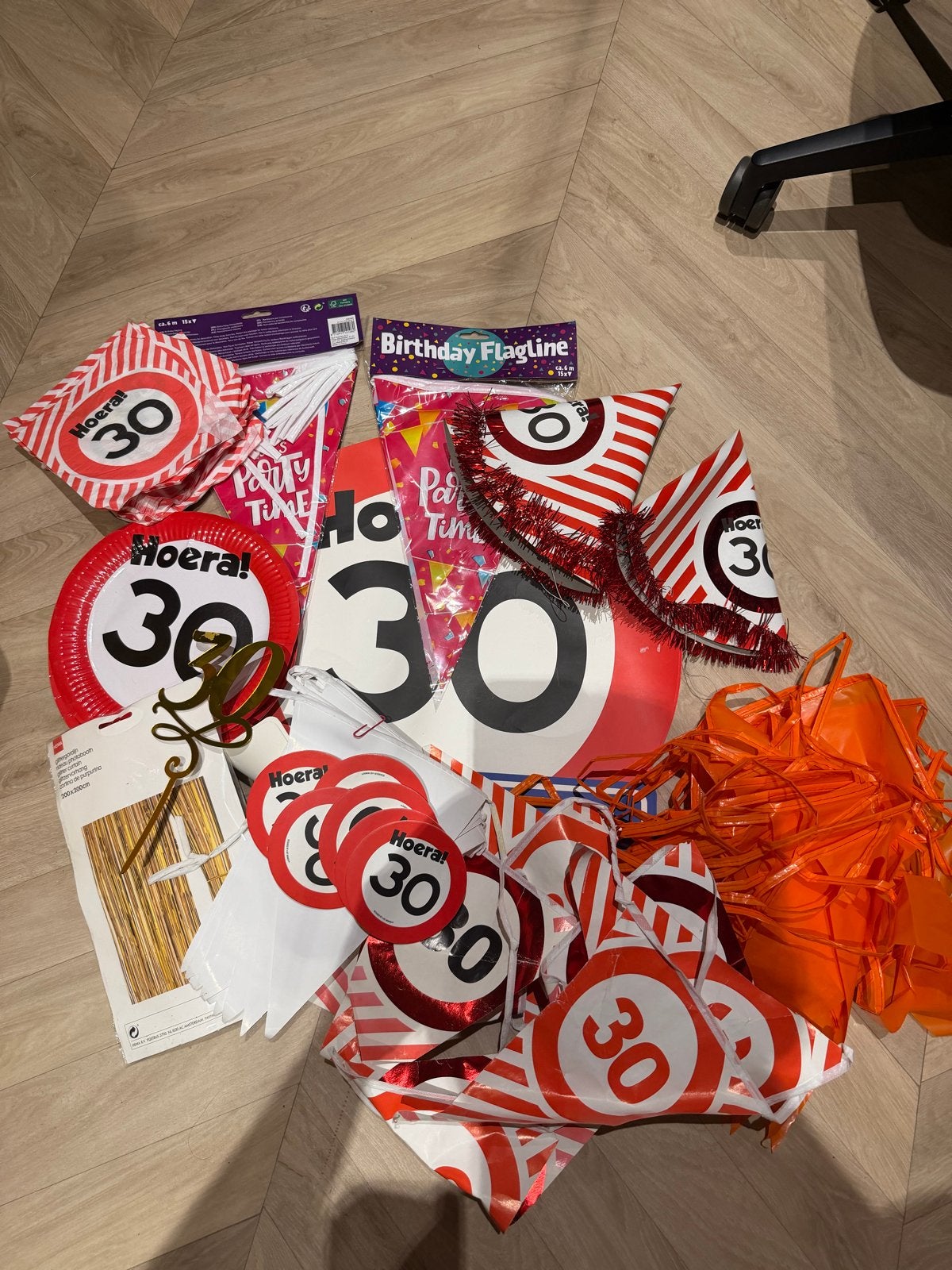 TAS VOL 30 jaar verjaardag versiering pakket, Hobby en Vrije tijd, Feestartikelen, Ophalen of Verzenden, Gebruikt, Versiering