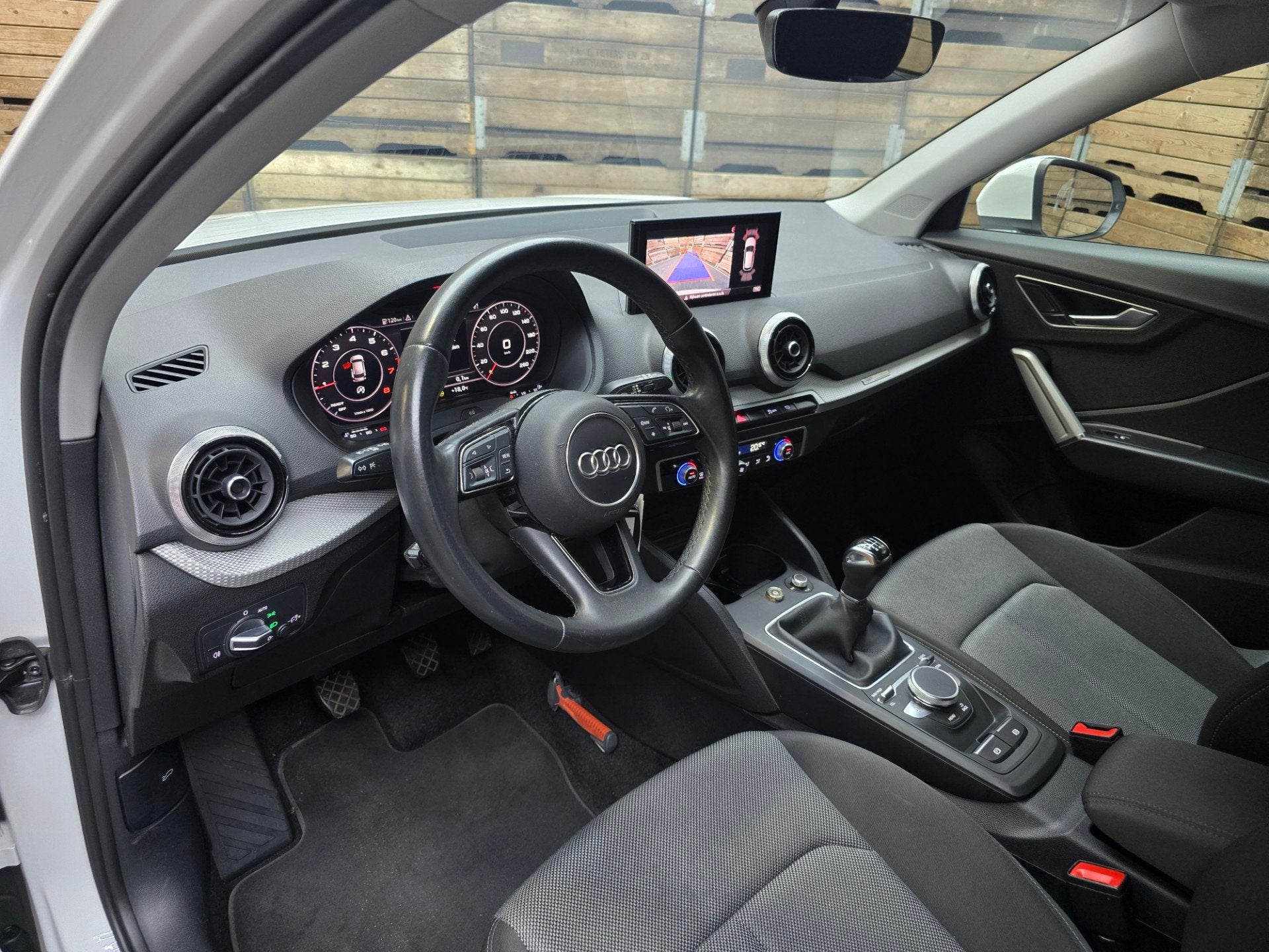 Audi Q2 30 TFSI Advanced edition Full LED MMI Navi Camera VC, Voorwielaandrijving, Stof, Gebruikt, Wit
