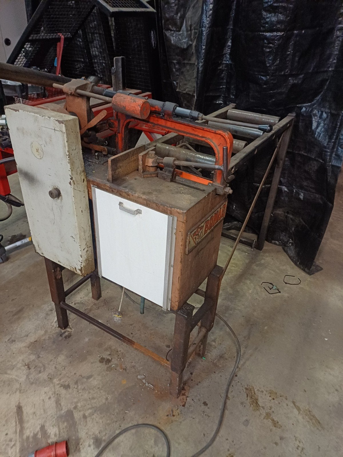 bomac beugelzaagmachine, Ophalen, Gebruikt, 250 ampère of meer, Overige typen