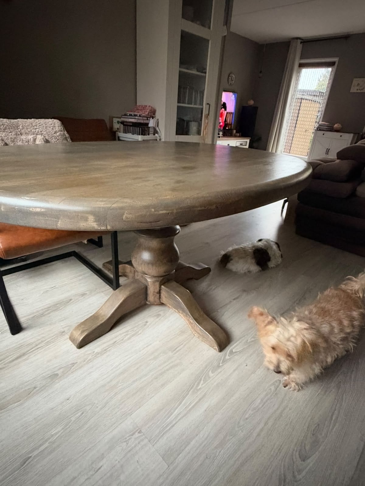 Robuuste en zware eettafel 160x110 cm, Huis en Inrichting, Ophalen, 100 tot 150 cm, Zo goed als nieuw, 150 tot 200 cm