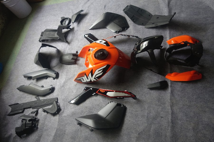 Motorfiets AVDB kuipdelen KTM DUKE 125 200 390 2011 2016, Verzenden