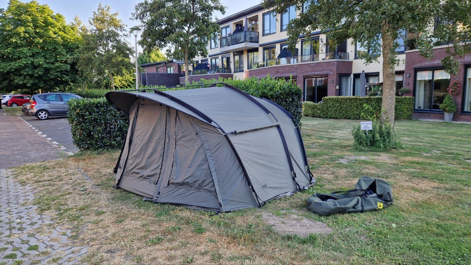 Avid HQ2 Twin Skin Bivvy - Ruime en comfortabele karpertent, Watersport en Boten, Hengelsport | Karpervissen, Ophalen, Zo goed als nieuw