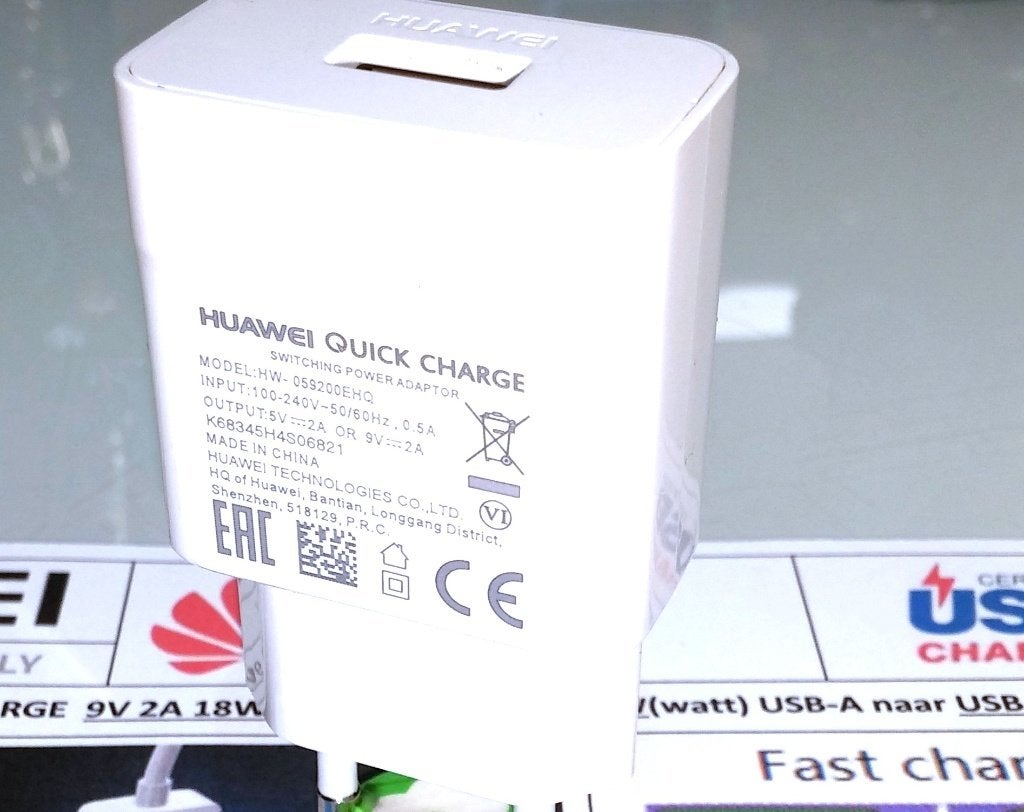 Huawei HW-059200EHQ 9V 2A 5W 18W adapter +USB A-USB-C kabel, Universeel, Ophalen of Verzenden, Zo goed als nieuw, Oplaadkabel