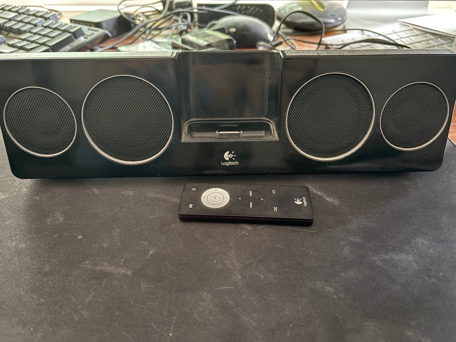 Logitech Pure-Fi Anywhere 2 iPod/iPhone Docking Station, Gebruikt, Draagbaar, Speakers, Ophalen