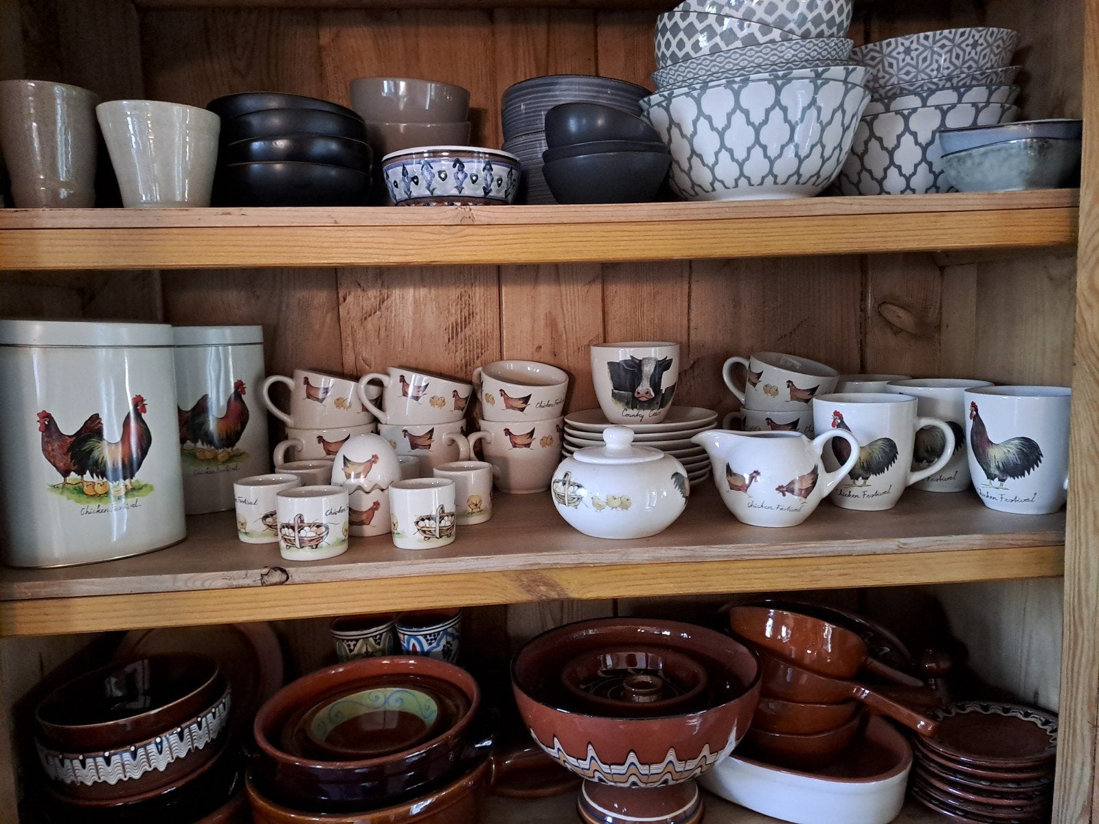 Servies Chickenfestival + 1x koe van Jet by Ter Steege, Ophalen, Gebruikt, Keramiek, Landelijk/Boerenbont