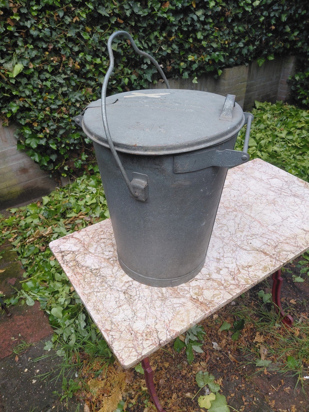 Vintage zinken vuilnisbak en lekdicht opdruk Spz.-zwolle, Antiek en Kunst, Ophalen of Verzenden