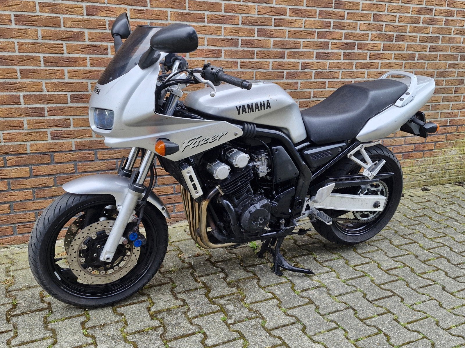 Yamaha FZS 600 Fazer uit 2001, Motoren, Bedrijf, Toermotor