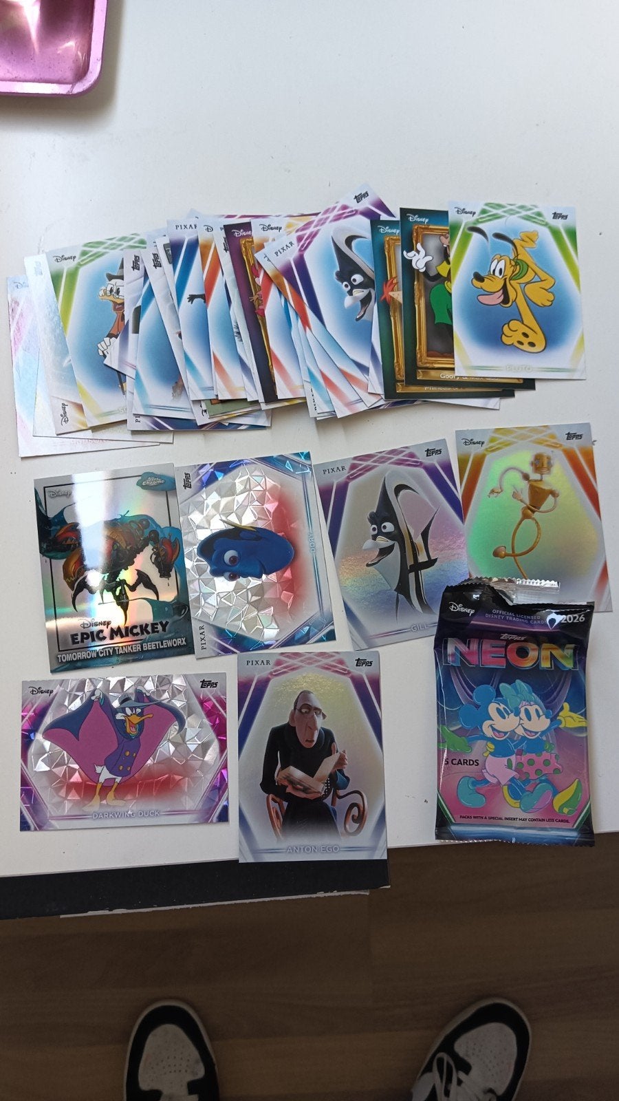 Disney Topps Neon Trading Cards - Diverse Collectie, Ophalen of Verzenden, Zo goed als nieuw