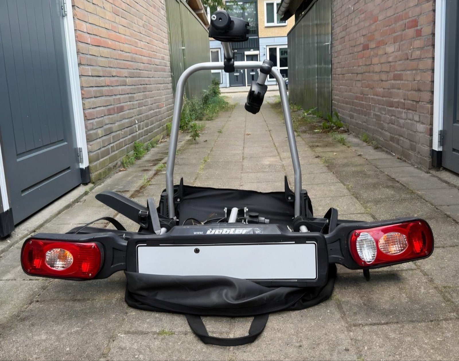 ZGAN Uebler X21 nano kantelbare trekhaak fietsendrager, Auto diversen, Fietsendragers, Ophalen, Zo goed als nieuw, 2 fietsen, Trekhaakdrager