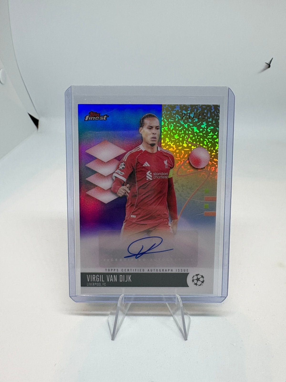 Topps Finest UCC 2025-26 Virgil van Dijk Liverpool Auto /75, Ophalen of Verzenden, Zo goed als nieuw, Plaatje
