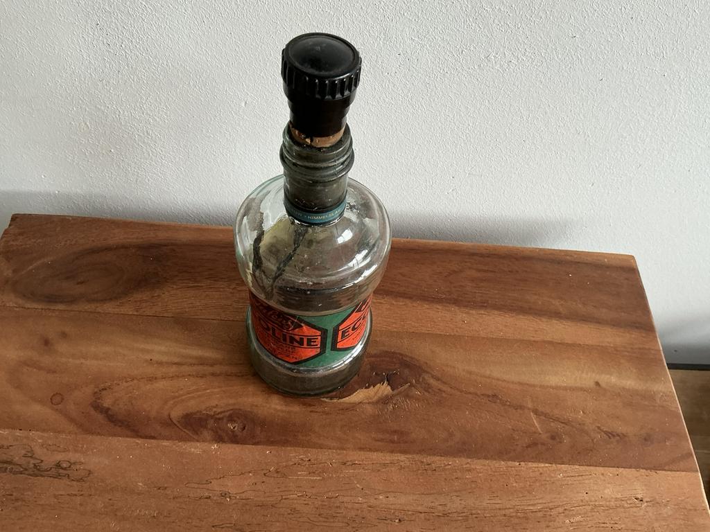 INKTFLES UIT KLASLOKAAL JAREN ‘50-60, Verzenden