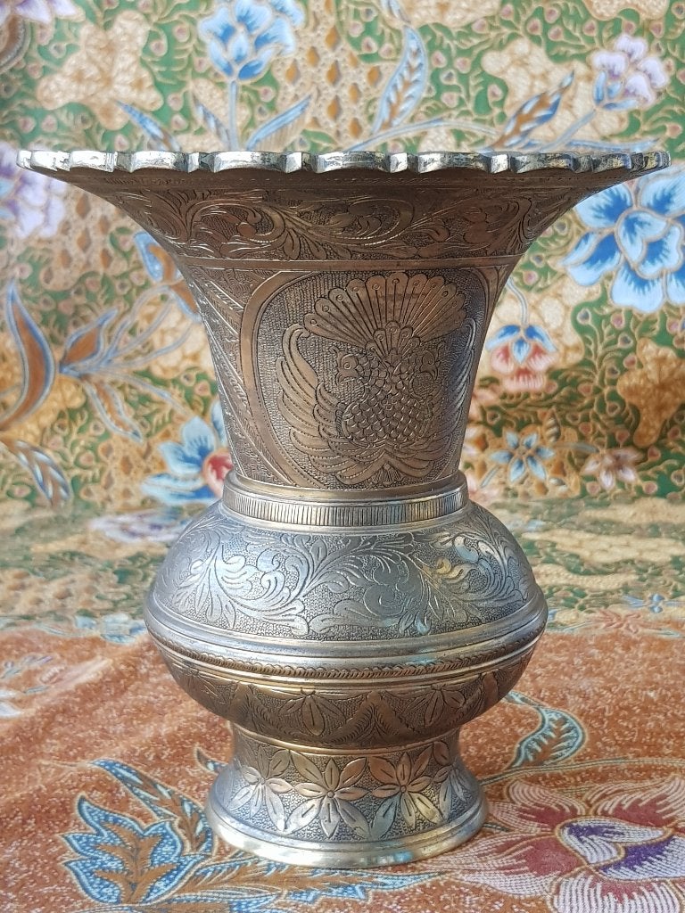 Mooi stel zware antieke Oosterse vazen van koper 16,2 cm., Ophalen of Verzenden