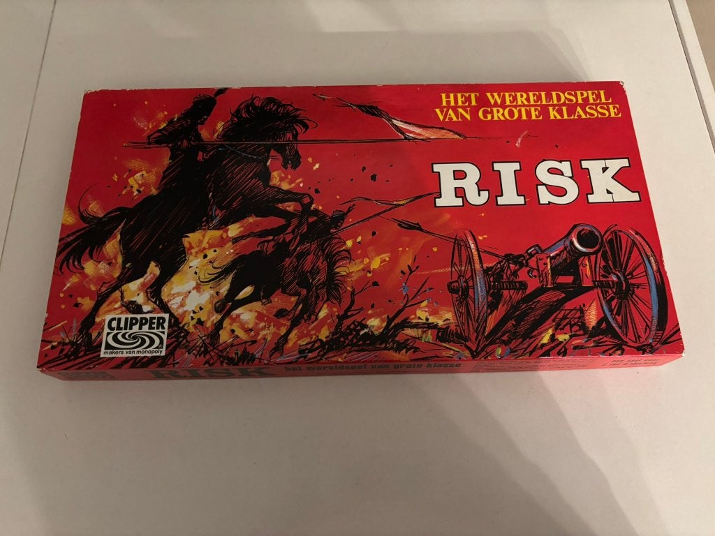 Risk bordspel Clipper wereldspel van grote klasse rode doos!, Vijf spelers of meer, Ophalen of Verzenden, Zo goed als nieuw, Clipper.