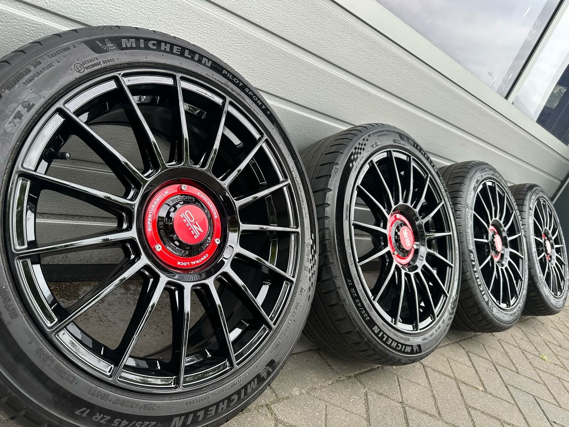 17 ” OZ Polo MK6 AW 6C 6R 9N Seat Ibiza skoda kamiq velgen, -, -, Banden en Velgen, Nieuw