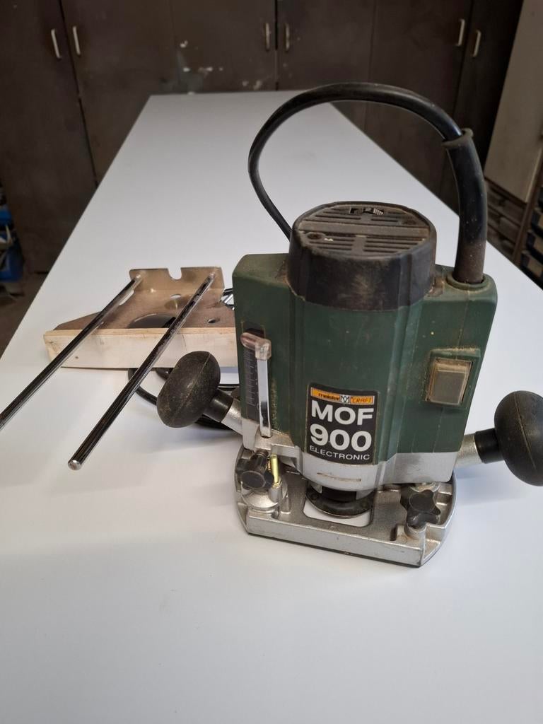 Boven frees, Ophalen of Verzenden, Gebruikt, Elektrisch, Bovenfrees
