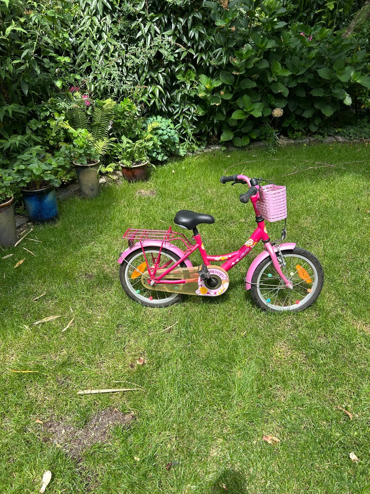 Roze kinderfiets met mandje en bagagedrager, Ophalen, Gebruikt, Terugtraprem, 16 tot 20 inch