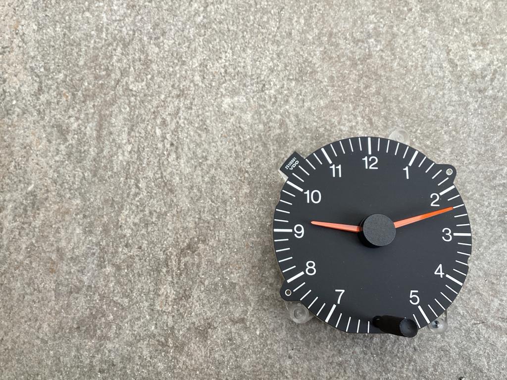 VDO Tijdklok Peugeot 405 - Onderdeelnummer 6155-C7, Auto-onderdelen, Dashboard en Schakelaars, Ophalen of Verzenden, Nieuw, Peugeot