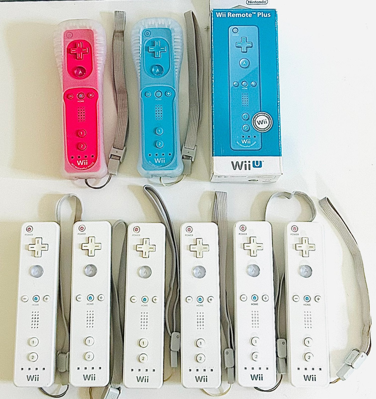 8 Wii controllers, Ophalen of Verzenden, Zo goed als nieuw, Draadloos, Wii-mote of Nunchuck