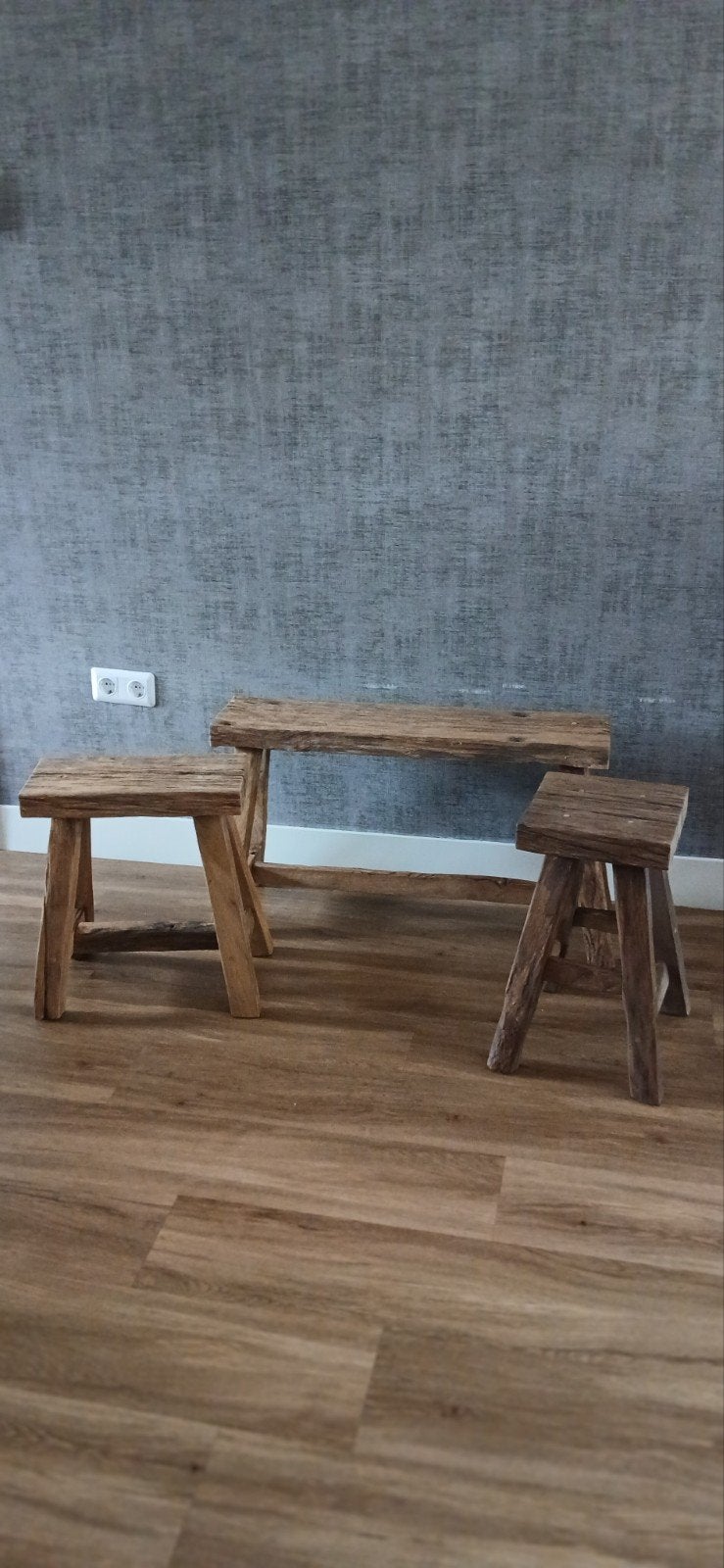 Houte krukjes en bankjes van oud eikenhout, Huis en Inrichting, Ophalen of Verzenden, Nieuw, Hout