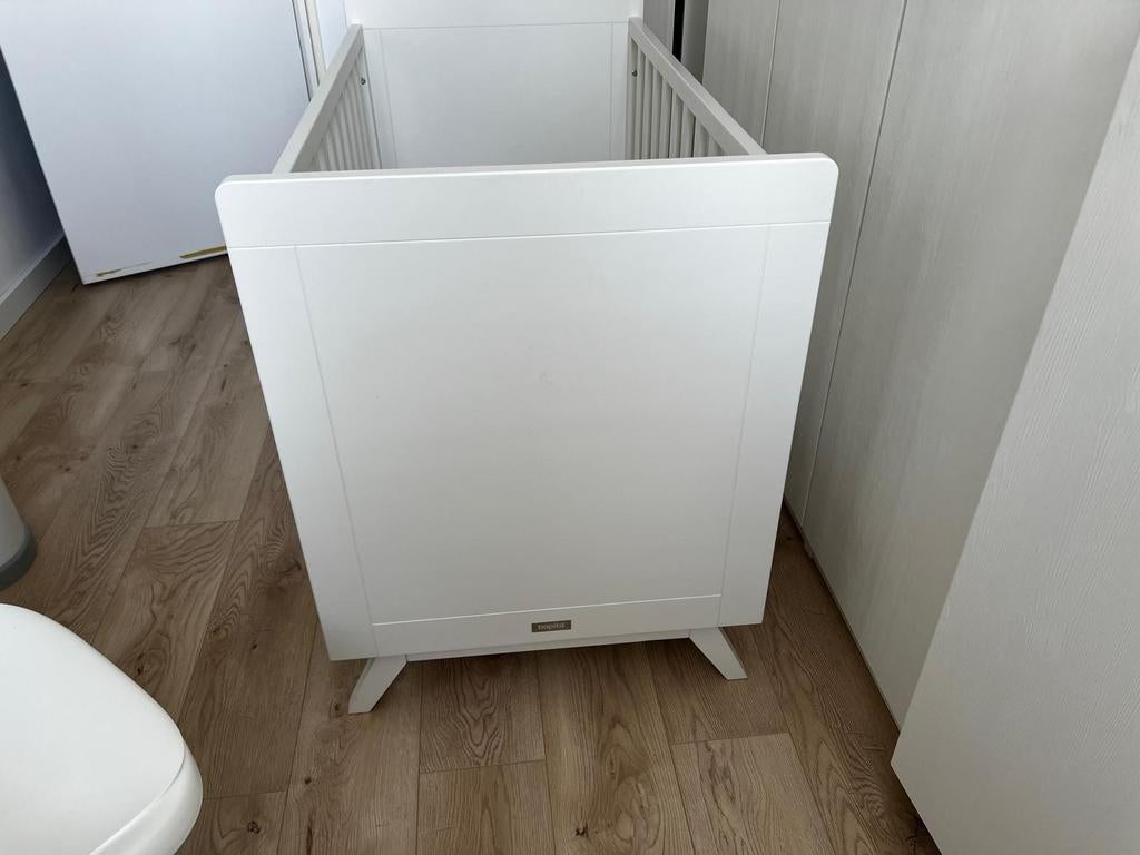 Bopita Anne wit ledikant met matras en toebehoren, Kinderen en Baby's, Babywiegjes en Ledikanten, Ophalen, Zo goed als nieuw, Ledikant